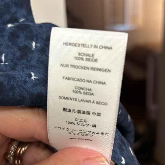 Joie silk sleeveless top - Picture 4 of 4